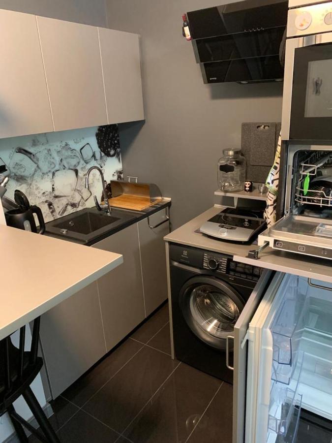 Ingress Apartment Битом Екстериор снимка