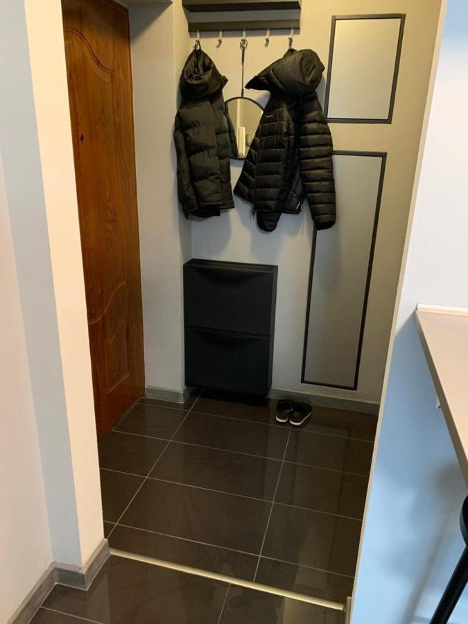 Ingress Apartment Битом Екстериор снимка
